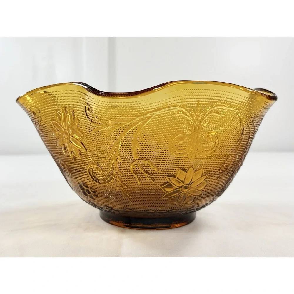 Vintage Tiara Indiana Glass Amber Sandwich Daisy Crimped Ruffled Bowl 10